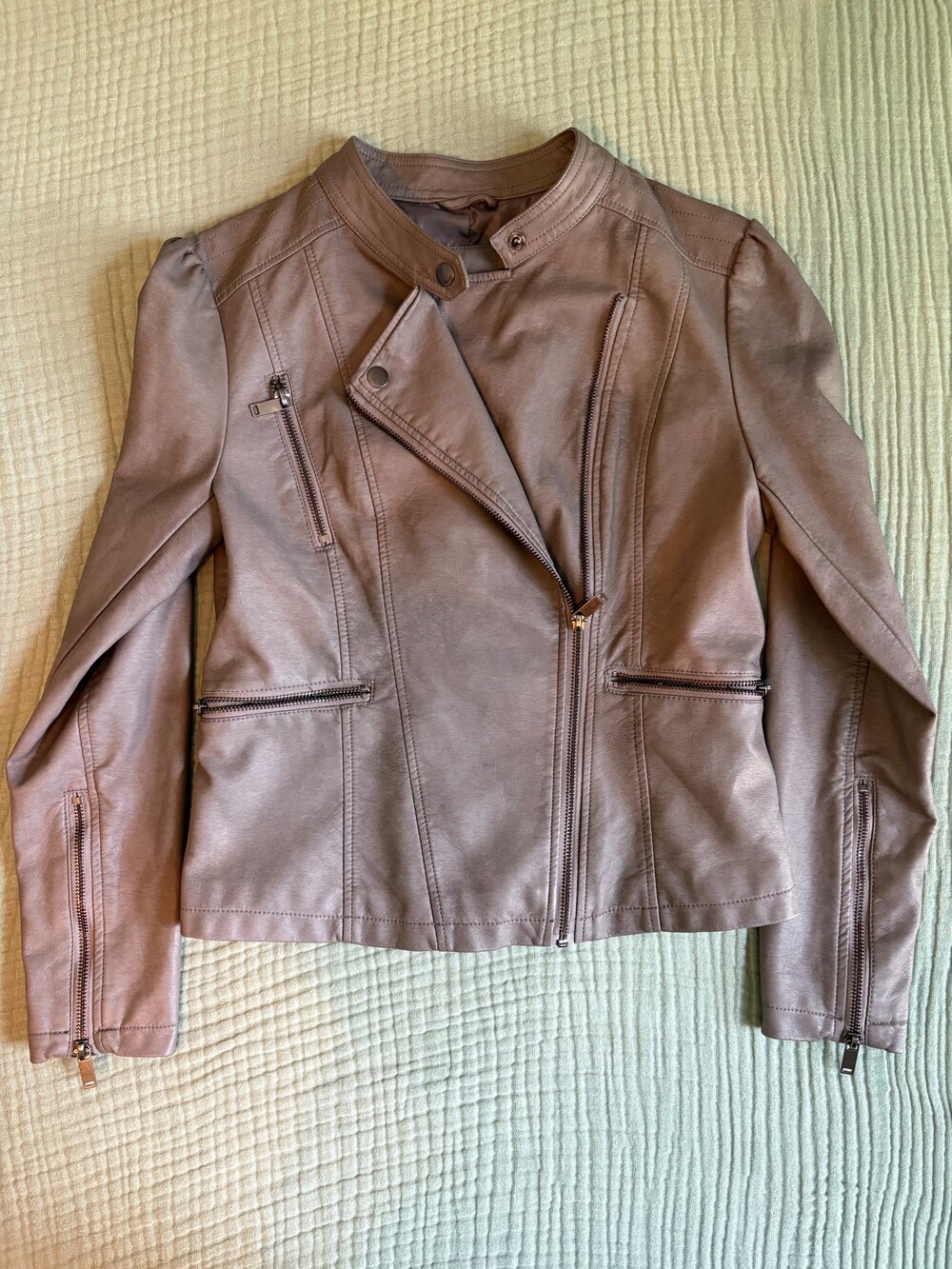 Kaari Blue Women’s Small Taupe Faux Leather Moto Jacket Zip Biker Puff Sleeve
